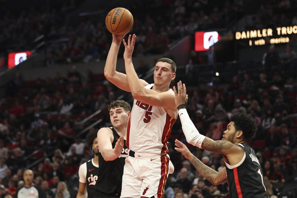 TA：曼联有意从曼城签下法U16队长努比西，枪手也有绯闻.