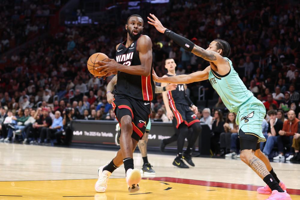 本特利：不败赛季的阿森纳队内都是猛人，天天训练赛跟打架似的.