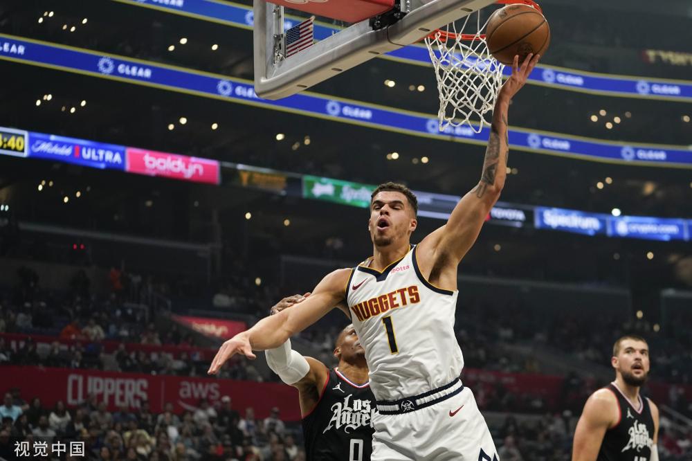 队报：尼斯有意租借法鹰前锋瓦希，塞维利亚也加入竞争（队报：尼斯盯上租借法鹰射手瓦希，塞维利亚亦加入争夺）